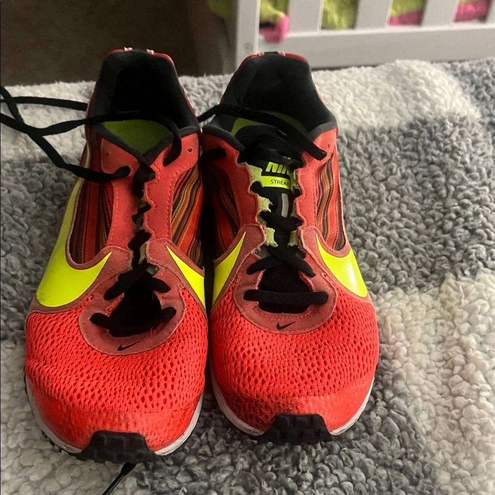 Nike Racing Streak LT Neon Yellow Sneakers SZ 8